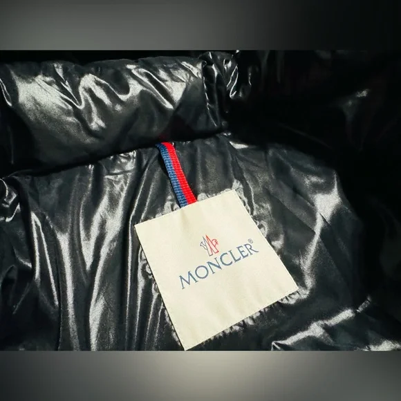 Moncler women jacket - size Small